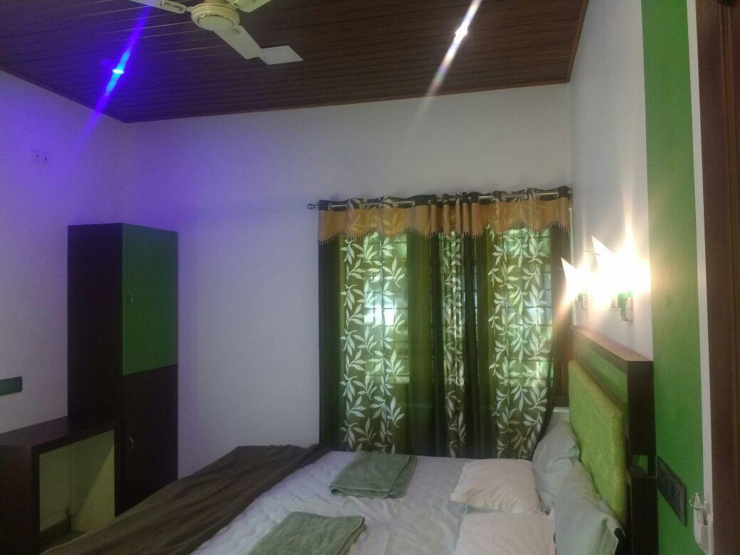Sri Lakshmi Gardens Hotel Thekkady Luaran gambar