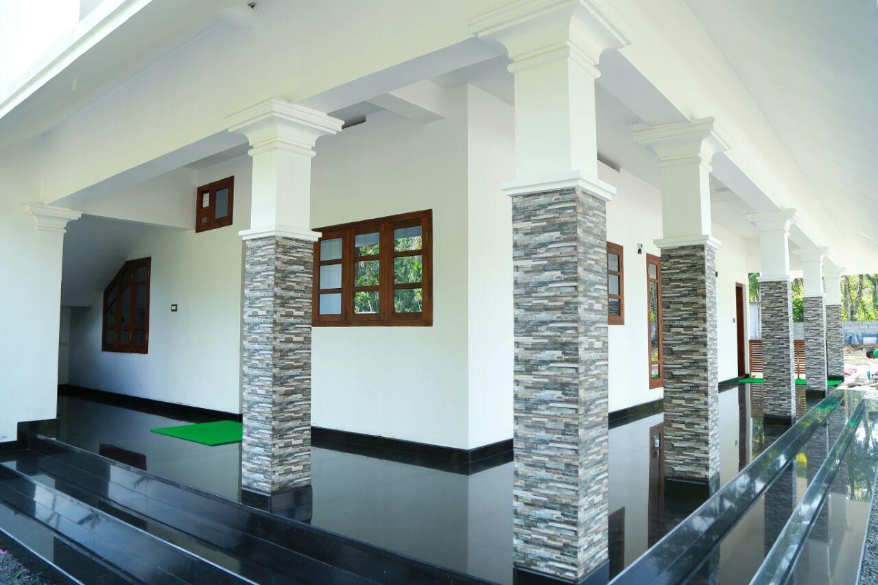 Sri Lakshmi Gardens Hotel Thekkady Luaran gambar