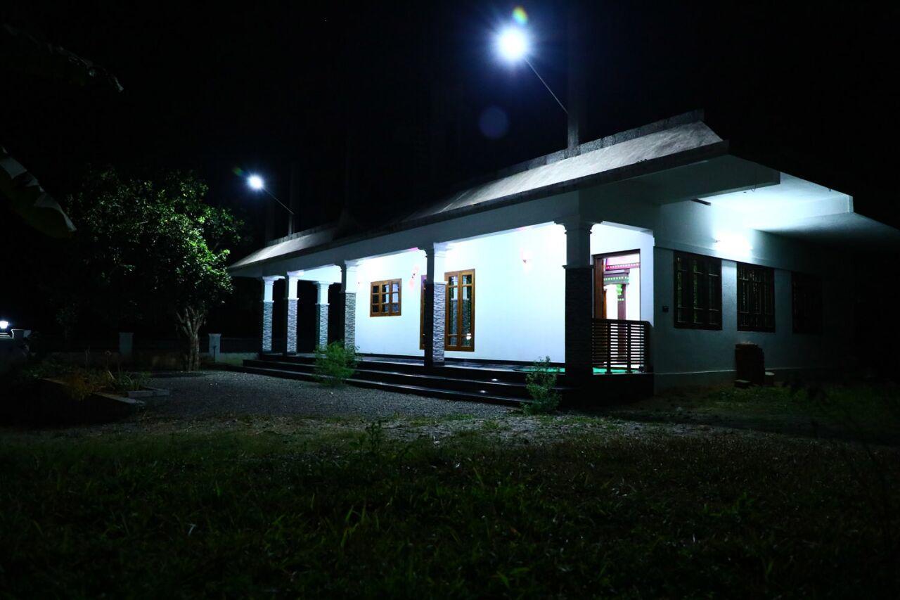 Sri Lakshmi Gardens Hotel Thekkady Luaran gambar